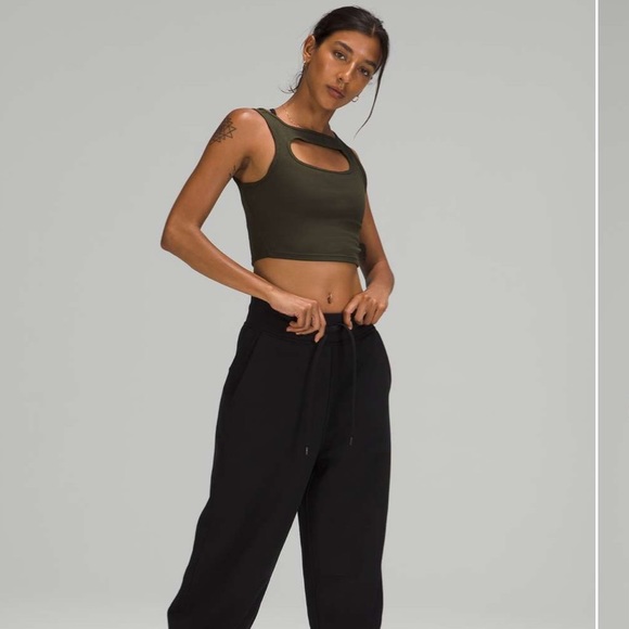 NWT LULULEMON LA front cutout crop tank - Picture 9 of 13